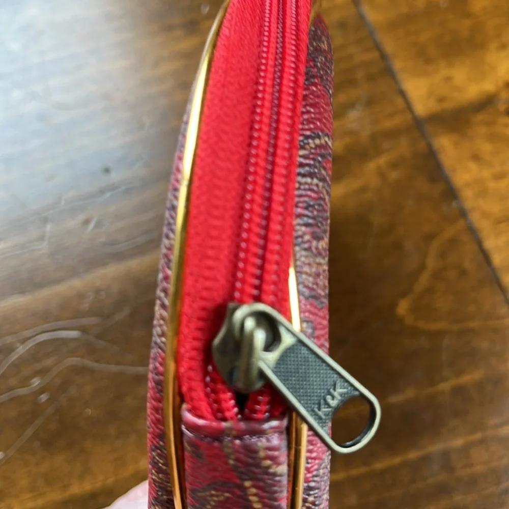 Original Paris Design Red Cosmetic Bag